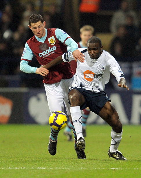 在更大的舞 在更大的舞