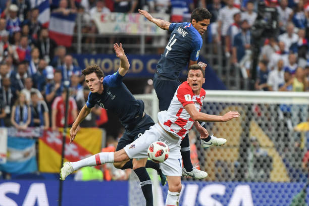 对俱乐部和 对俱乐部和